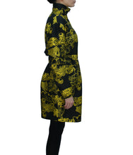 Load image into Gallery viewer, Dress tracking graffiti