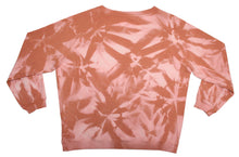 Load image into Gallery viewer, Tie-dye sweater light cognac - lightpink with embroidered flower